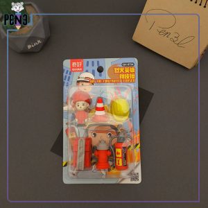 ست پاک کن آتش نشان و کپسول آتش نشانی و کلاه ایمنی