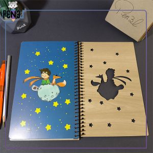 دفتر اروپایی چوبی ایمان طرح شازده کوچولو