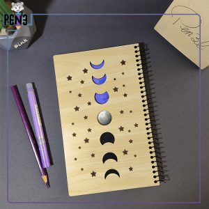 دفتر اروپایی چوبی ایمان طرح ماه بنفش