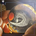 گوی کریستالی موج سوار قطر 6 سانتی متر