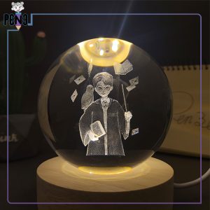 گوی کریستالی 8 سانتی متری هری پاتر پایه چوبی