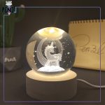 گوی کریستالی اسب تک شاخ قطر 6 سانتی متری