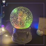 گوی موزیکال پمپی عاشقانه برفی بنفش بوسه