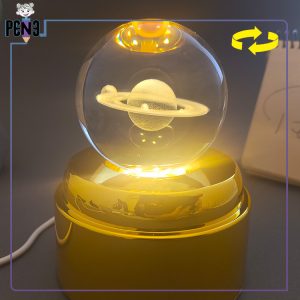 گوی کریستالی چرخشی پایه طلایی سیاره زحل