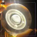 گوی کریستالی چرخشی پایه طلایی سیاره زحل