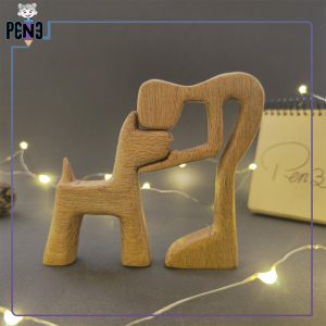 مجسمه چوبی محبت مدل دوستی سگ