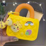 کیف دستی سیلیکونی پیکوسیسی زرد زرافه picocici