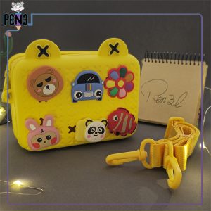 کیف سیلیکونی کراکس اکسسوری دار زرد