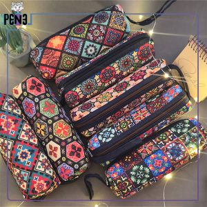 جامدادی پارچه ای جادار طرح سنتی اسلیمی