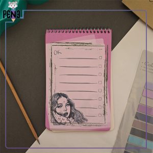 تودولیست و دفتر برنامه ریزی سویل دختر مو نارنجی صفحه رنگی صورتی