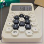 ماشین حساب پاستلی لونه زنبوری سفید