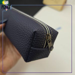 جامدادی چرمی باریک تک زیپ سرمه ای